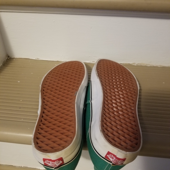 Vans shoes - Picture 2 of 3